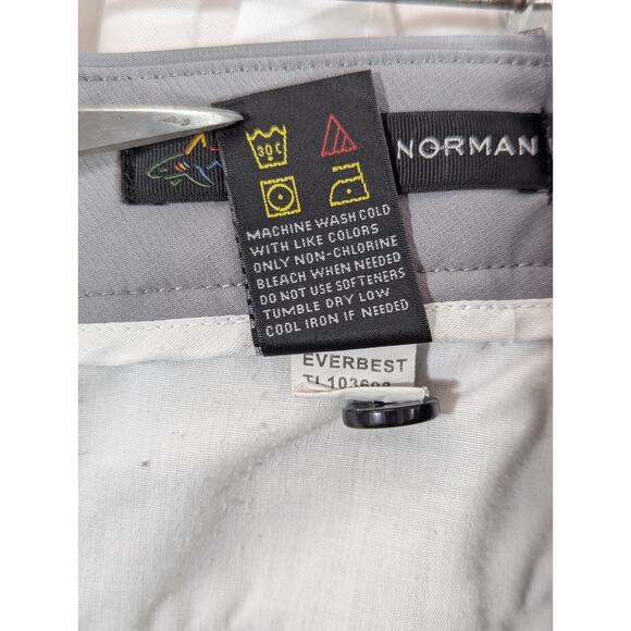 Greg Norman Everbest (Fit 39W 10L) Gray Flat Front Shorts (labeled 36W) - Picture 3 of 8